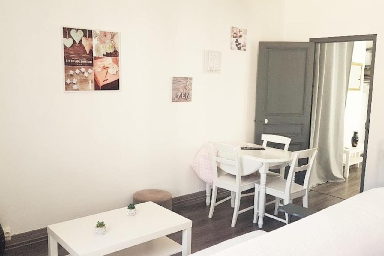 Charmant Type 2 Proche Gare Apartment Tours Ngoại thất bức ảnh